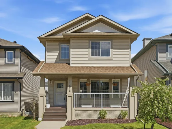 11628 167a Ave NW, Edmonton, AB T5X 6J5
