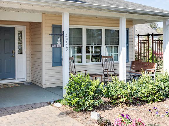 2nd image of 3993 Cedarwood Ln
