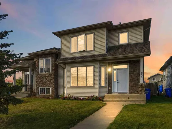 253 E Grosbeak Way, Wood Buffalo, AB T9K 0L8