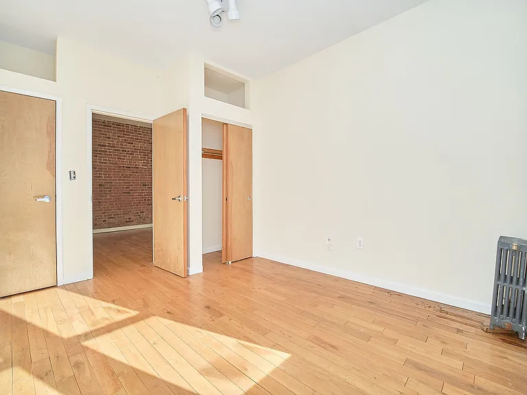 575 W 177th St #54 — Photo 6