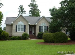 204 Walden Ct, New Bern, NC 28562