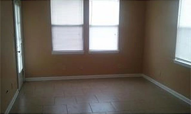 2nd image of 5147 Baccich St