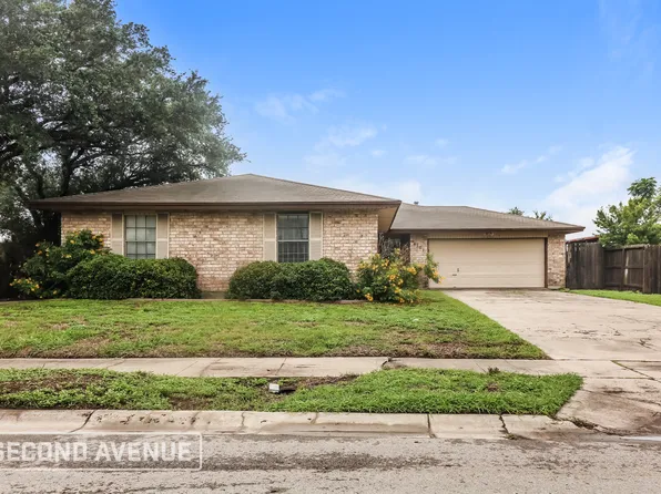 4301 Catfish Dr, Corpus Christi, TX 78410