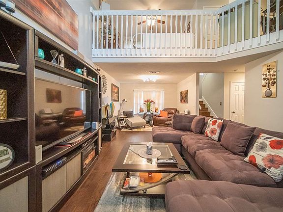 5th image of 125 Mirabelle Cir