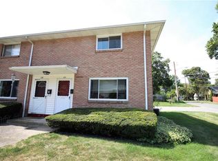 131 Woodhill Dr, Rochester, NY 14616