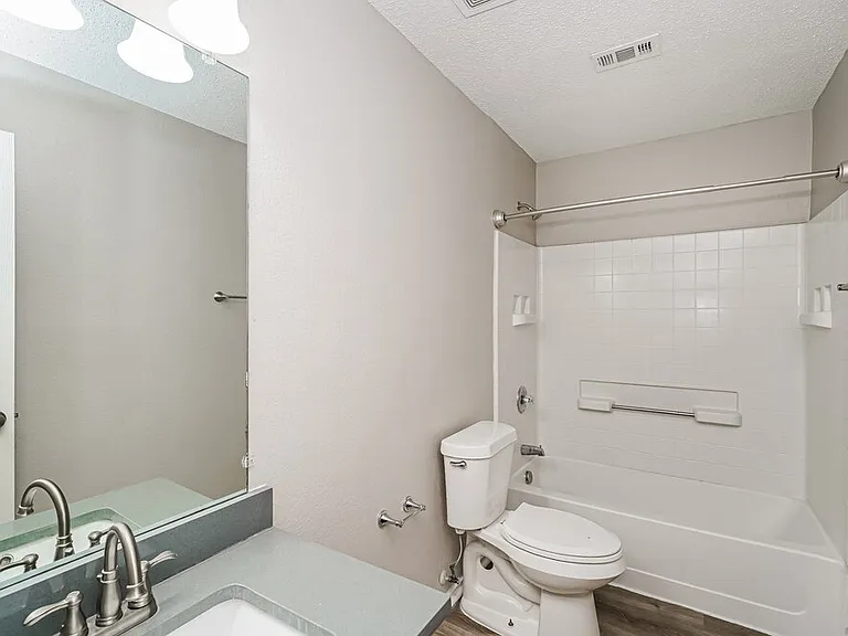 2036 Silverado Dr — Photo 16