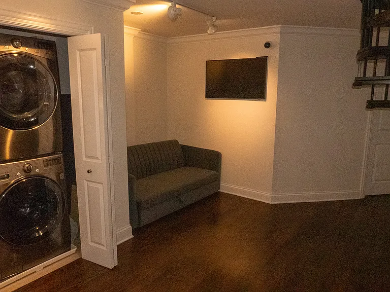 2754 N Hampden Ct #2106 — Photo 16