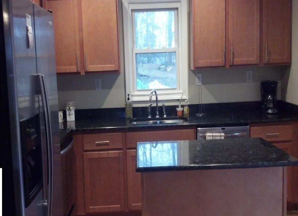 6 bed, $7,500 — Photo 2