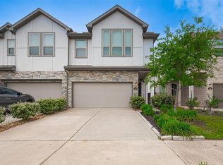 4046 Balboa Dr, Iowa Colony, TX 77583