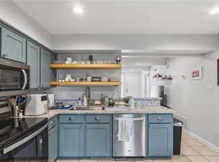 2401 Bandera Dr APT A, College Station, TX 77845