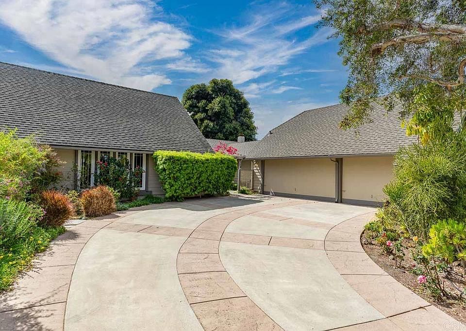 1st image of 3005 Cadencia St