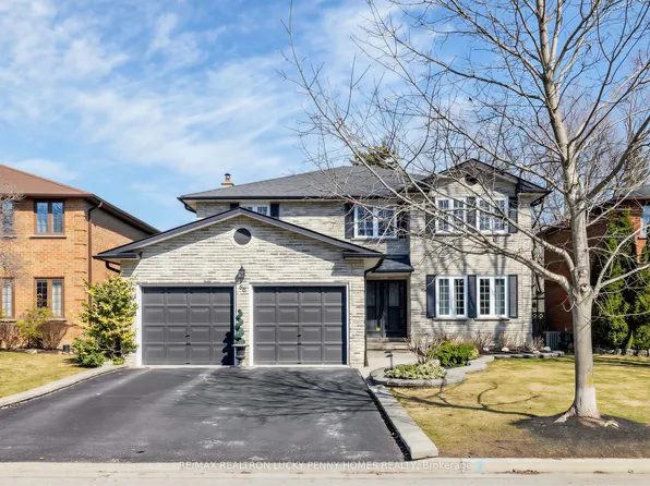 66 Marion Cres, Markham, ON L3P 6E4