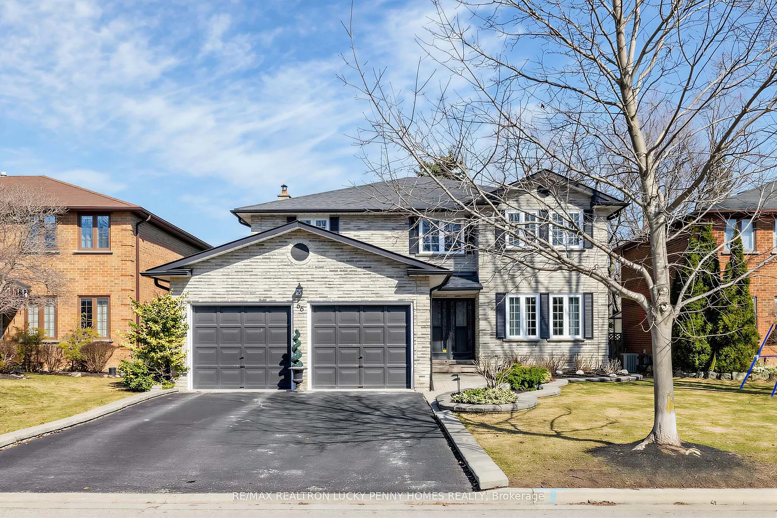 66 Marion Cres photo 1