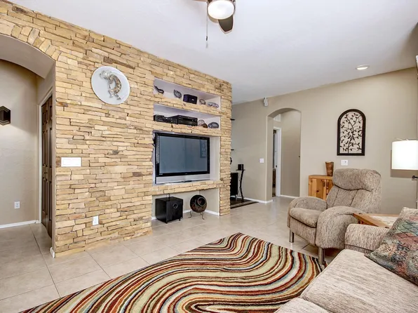 2553 N Raven, Mesa, AZ 85207