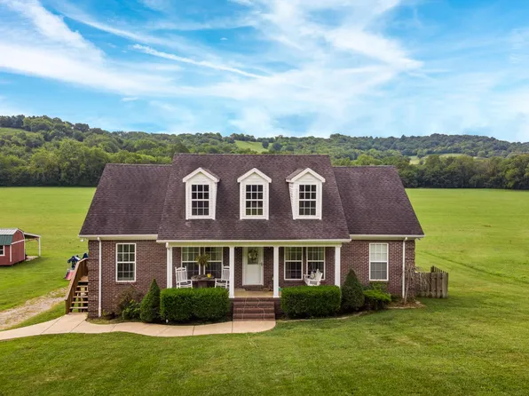 2580 Cornersville Rd, Lynnville, TN 38472