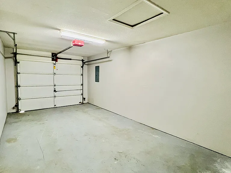 347 Darlington Cir — Photo 20