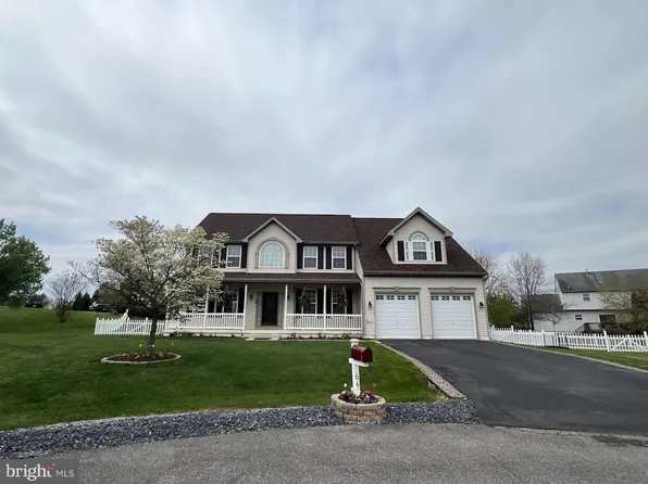 64 Yardley Ct, Martinsburg, WV 25405