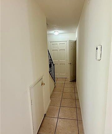 3rd image of 4208 Eporia St