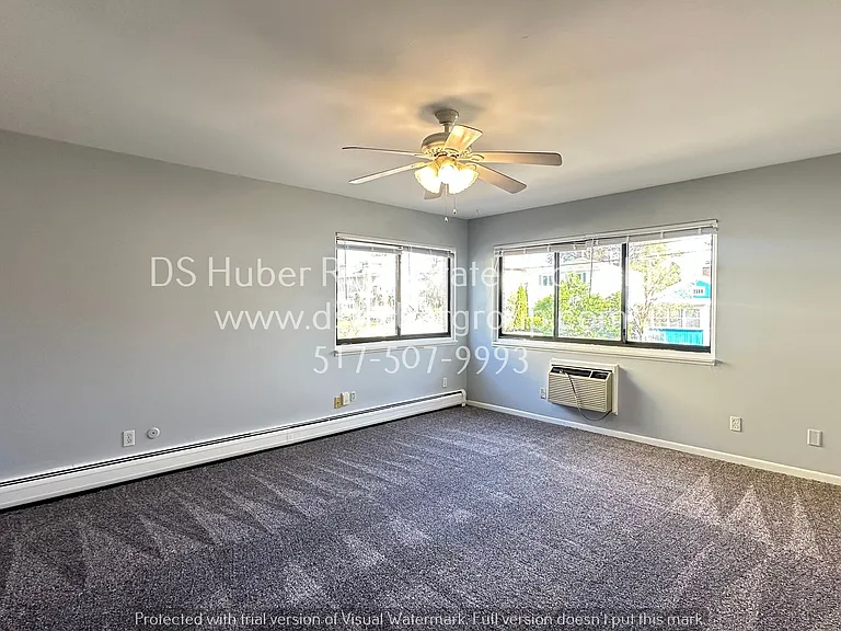 1418 Vine St #5 — Photo 2