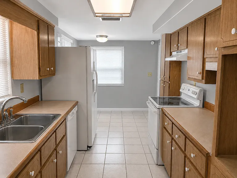 1254 Firecreek Ct — Photo 11