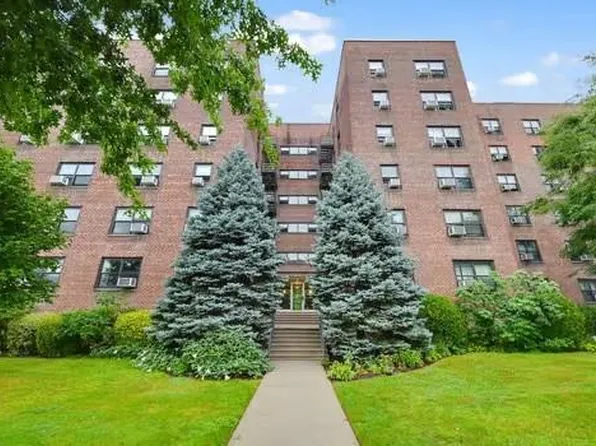 73-51 Bell Boulevard #4C, Bayside, NY 11364