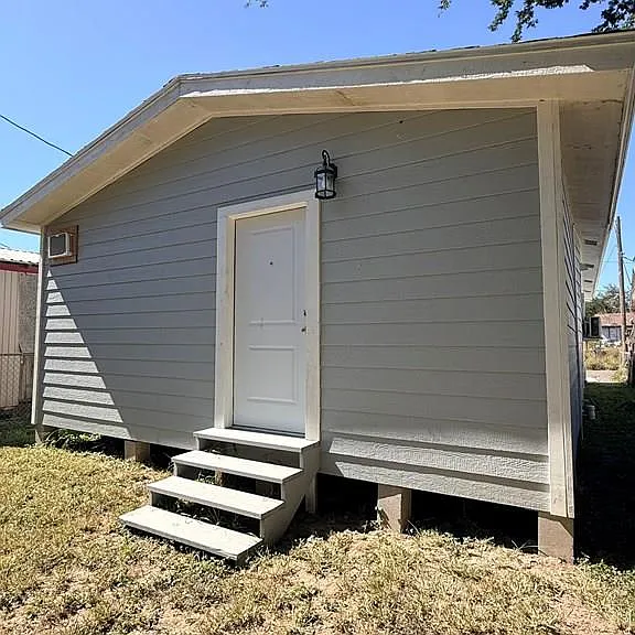 181 Virginia St — Photo 16