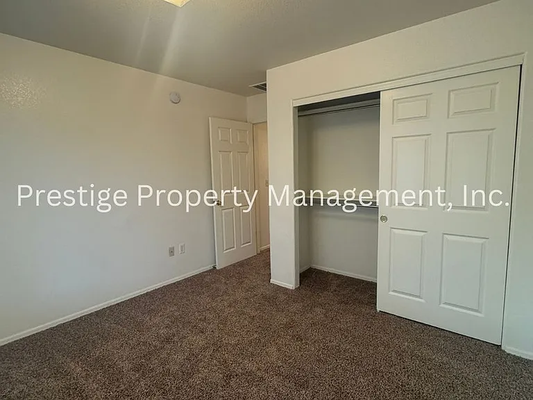 13199 E Alley Spring Dr — Photo 16