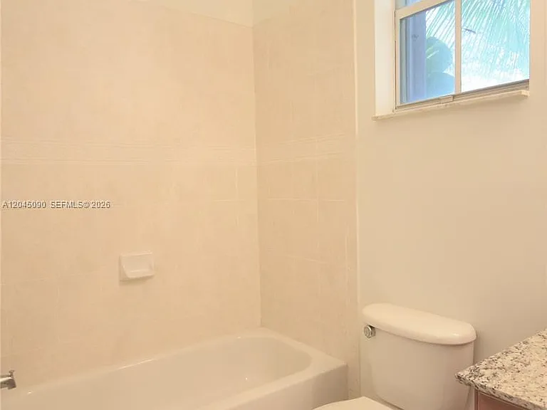 4534 NW 94th Pl — Photo 12