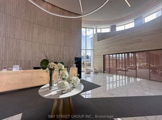 27 McMahon Dr #3206, Toronto, ON M2K 0J2