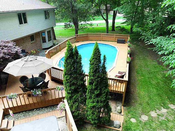 5th image of 14575 Towering Oaks Dr