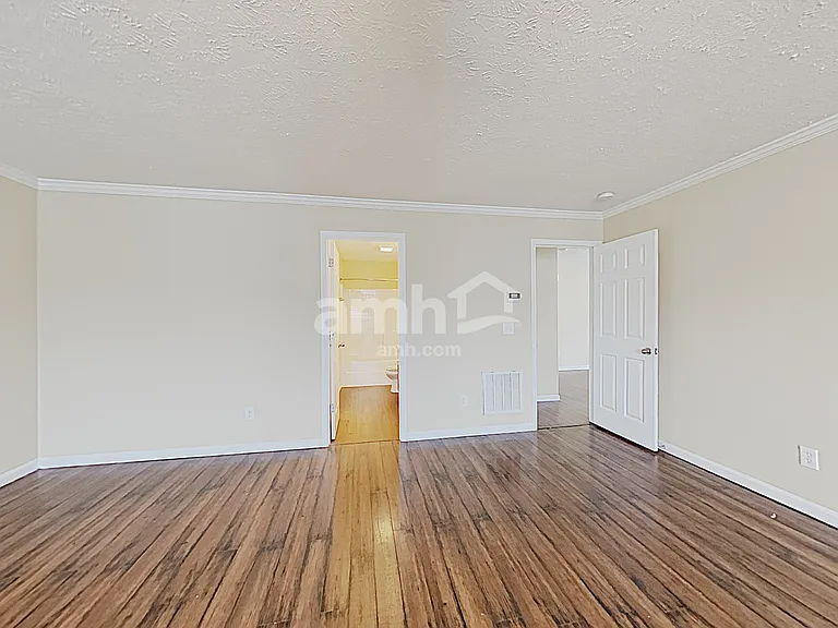 377 Stewart Springs Dr — Photo 10