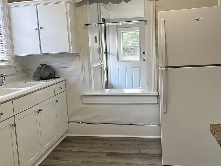 1722 Georgia Ave — Photo 4