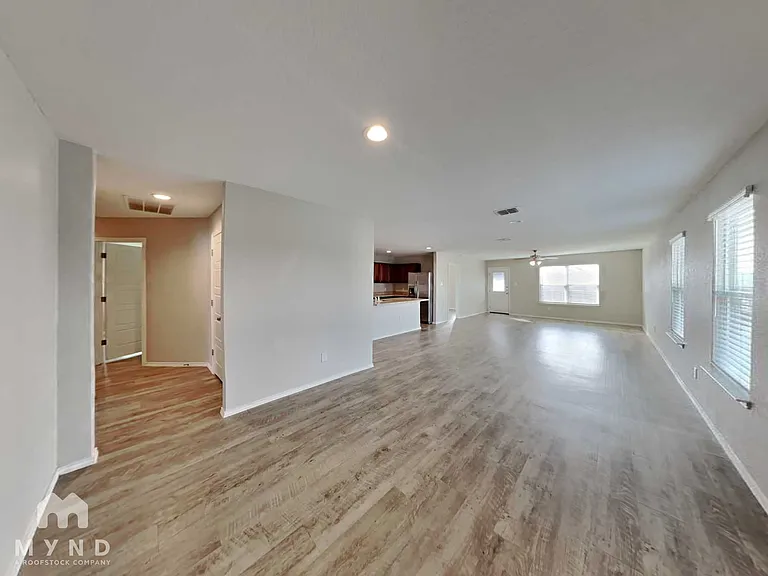 3915 Turning Pine Edge — Photo 4