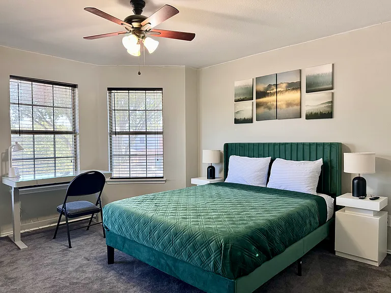 7300 Livingston Dr — Photo 17