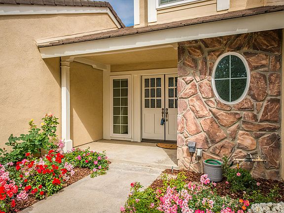 2nd image of 2949 Winding Ln