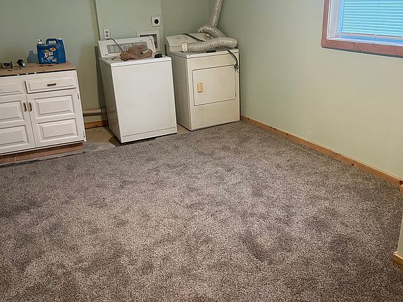 5th image of 4638 Cleveland Ave
