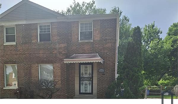 1st image of 2145 E 96th St