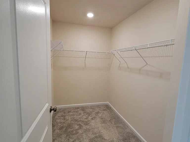 424 Glen Clova Dr — Photo 14