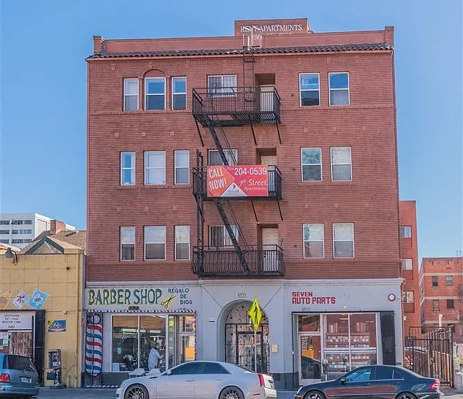 7th Street building