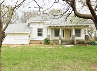 136 State Highway P, Clever, MO 65631