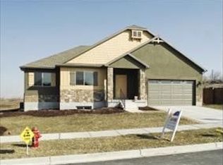 411 E Salem Park Cir, Salem, UT 84653