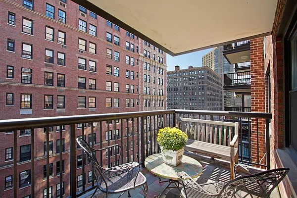 Sold by Corcoran | media 2