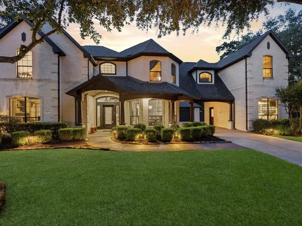 9059 Crighton Crossing Dr, Conroe, TX 77302