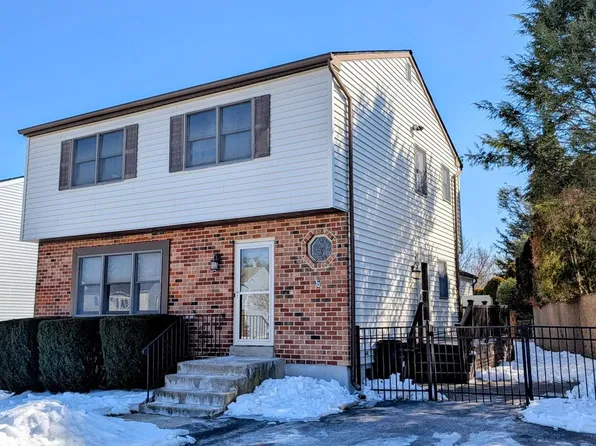 1 W Belair Rd, Ridley Park, PA 19078