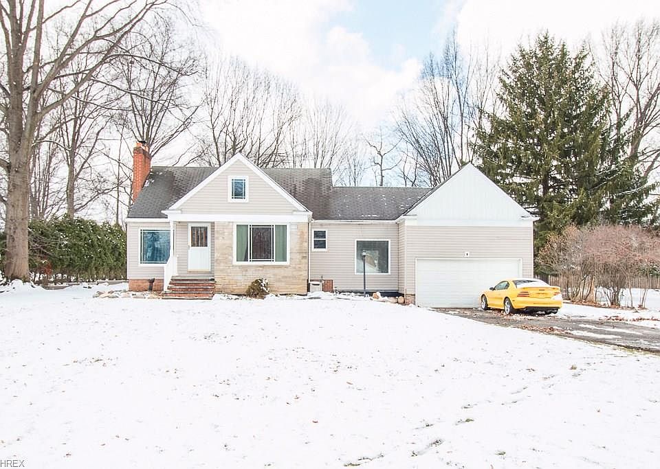 1st image of 6624 Oakwood Dr
