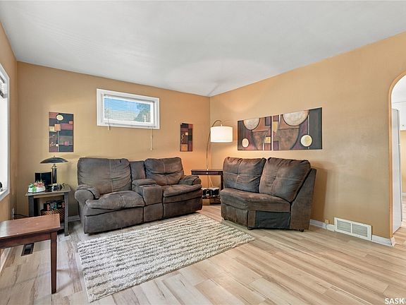 4th image of 107 106th Street W