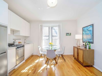 166 E 92nd St APT 5D, Manhattan, NY, 10128
