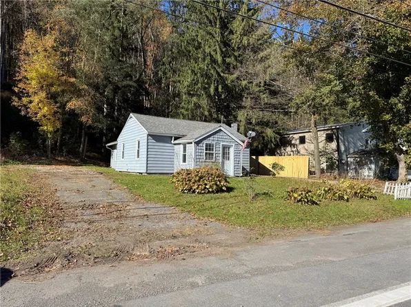 27 Main St, Unadilla, NY 13849