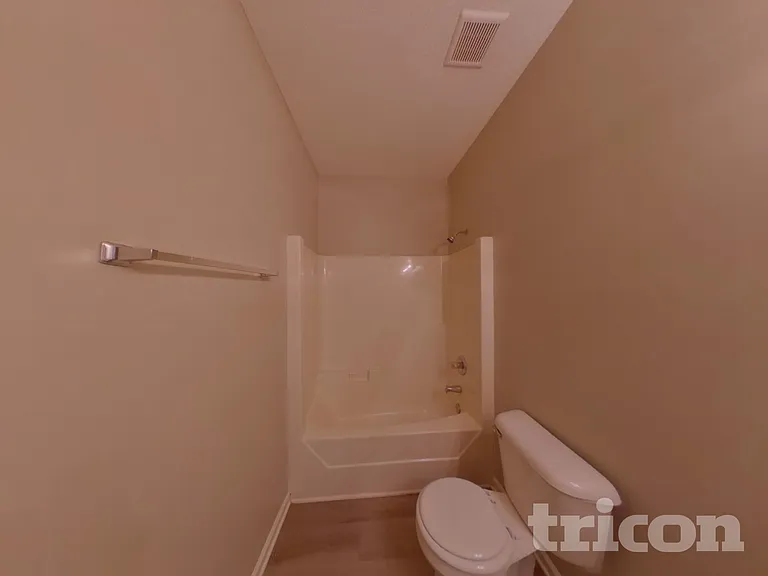 207 Lockleven Dr — Photo 17
