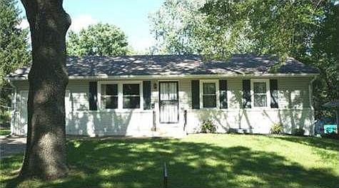 2nd image of 4307 N Quincy Ave